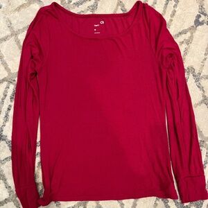 GapFit raspberry long sleeve shirt